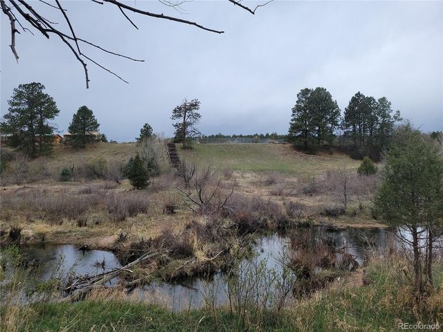 9071 S Frink Rd, Larkspur, CO 80118