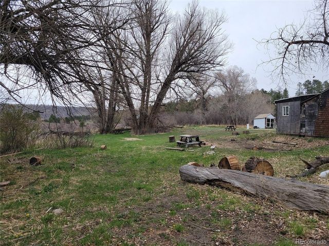 9071 S Frink Rd, Larkspur, CO 80118