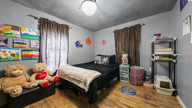 2021 W 4th Ave, Kennewick, WA 99336