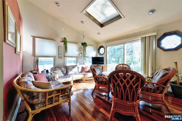 0-54 Yost Place, Fair Lawn, NJ 07410