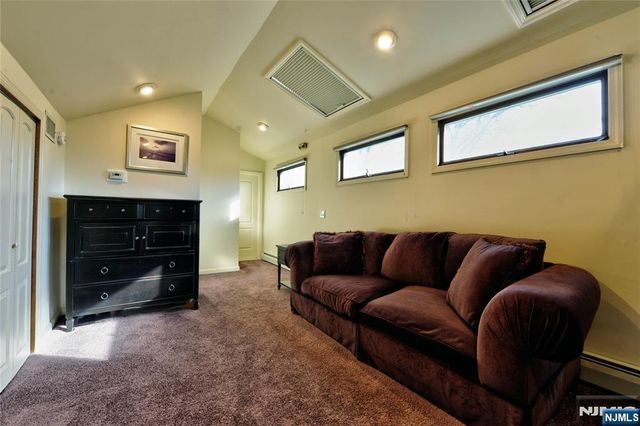 0-54 Yost Place, Fair Lawn, NJ 07410