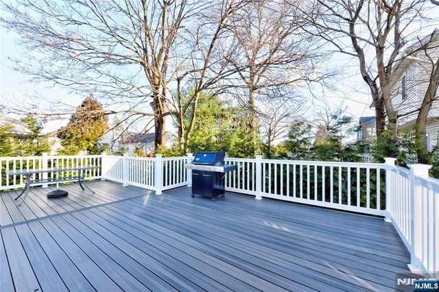 0-54 Yost Place, Fair Lawn, NJ 07410
