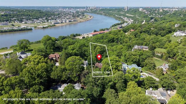 11 Weebetook Lane, Cincinnati, OH 45208