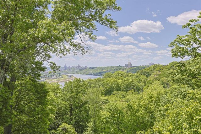 11 Weebetook Lane, Cincinnati, OH 45208