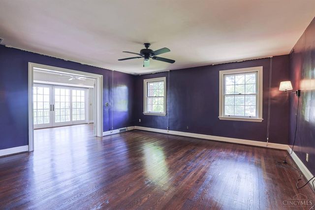 11 Weebetook Lane, Cincinnati, OH 45208