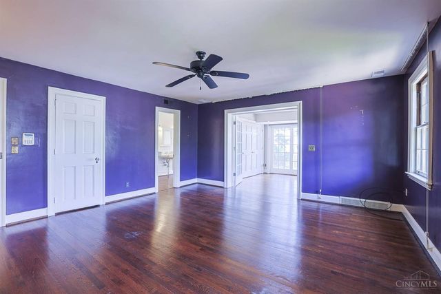 11 Weebetook Lane, Cincinnati, OH 45208