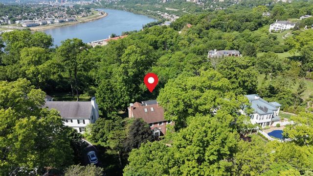 11 Weebetook Lane, Cincinnati, OH 45208