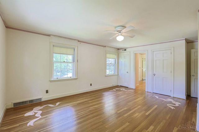 11 Weebetook Lane, Cincinnati, OH 45208