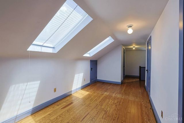 11 Weebetook Lane, Cincinnati, OH 45208