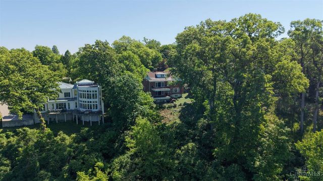 11 Weebetook Lane, Cincinnati, OH 45208