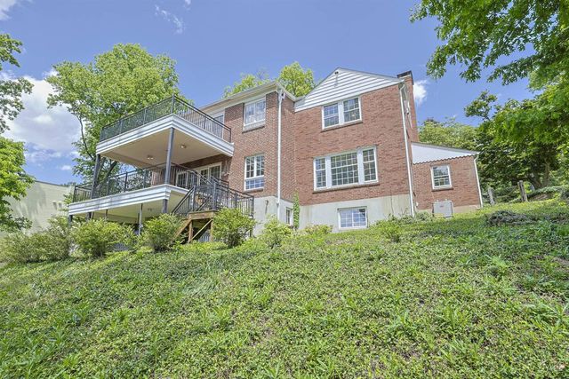11 Weebetook Lane, Cincinnati, OH 45208
