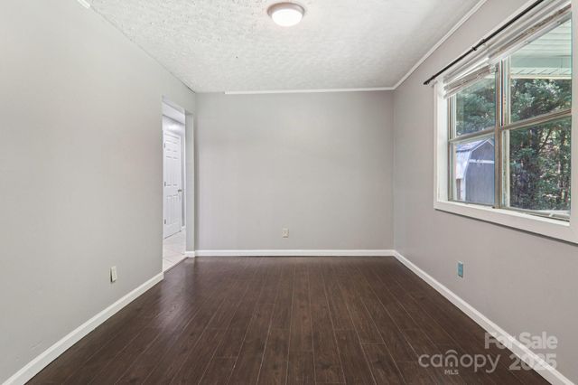 1416 Roy Dula Place SW, Lenoir, NC 28645