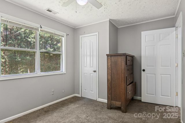 1416 Roy Dula Place SW, Lenoir, NC 28645