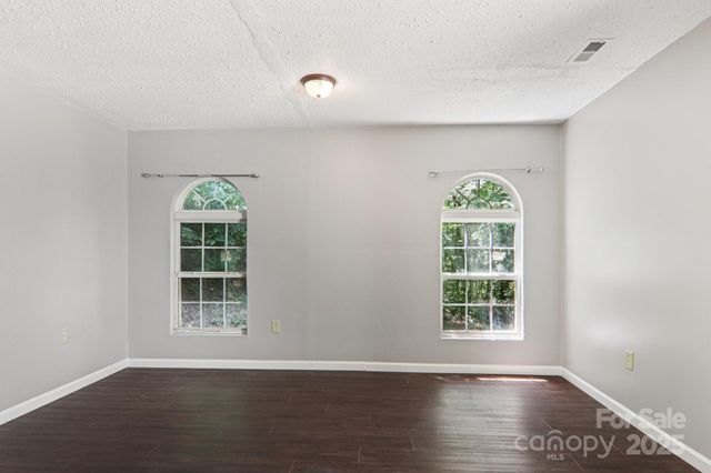 1416 Roy Dula Place SW, Lenoir, NC 28645