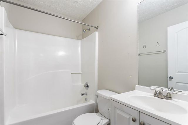 184 Sunflower Meadows Drive, Mcdonough, GA 30252