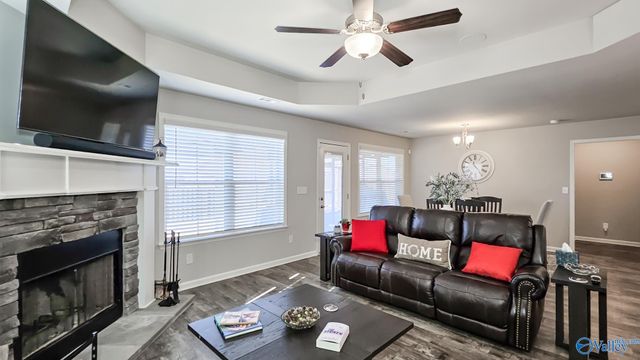 100 Ocean Springs Avenue, Toney, AL 35773