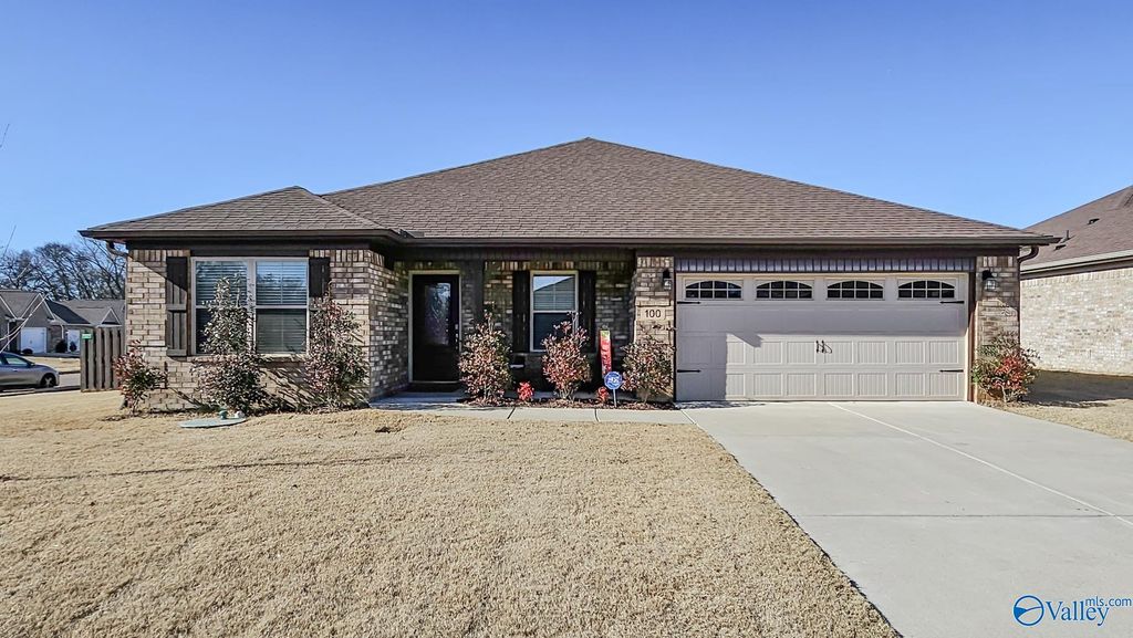 100 Ocean Springs Avenue, Toney, AL 35773