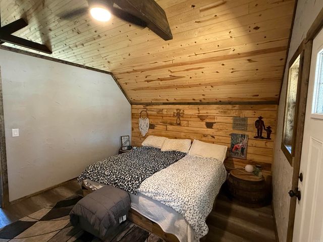 1198 N Evergreen Drive, Bauxite, AR 72011