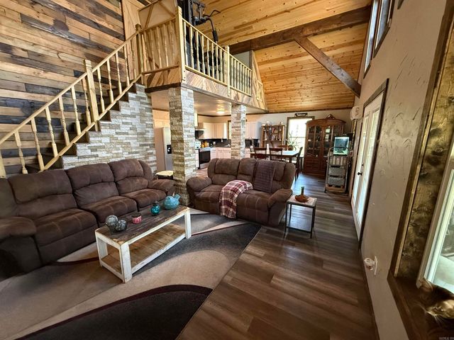 1198 N Evergreen Drive, Bauxite, AR 72011