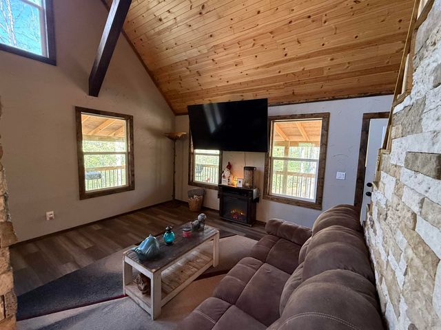 1198 N Evergreen Drive, Bauxite, AR 72011