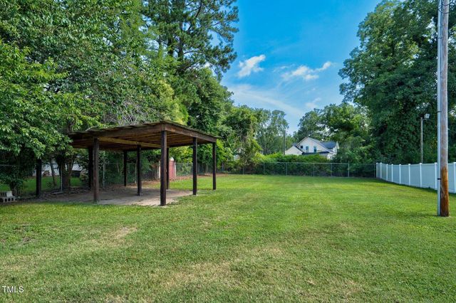 216 Whitfield Street, Enfield, NC 27823