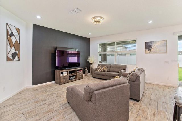 1324 YORKDALE ROAD, Davenport, FL 33837