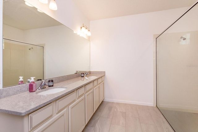 1324 YORKDALE ROAD, Davenport, FL 33837