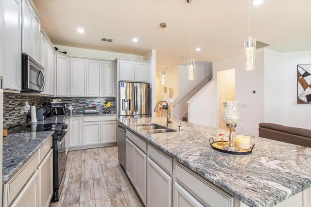 1324 YORKDALE ROAD, Davenport, FL 33837