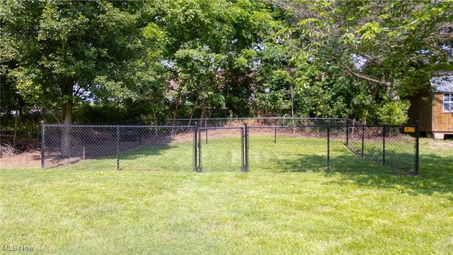 31 Anns Drive, Vienna, WV 26105