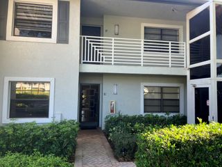 15 Southport Lane E, Boynton Beach, FL 33436