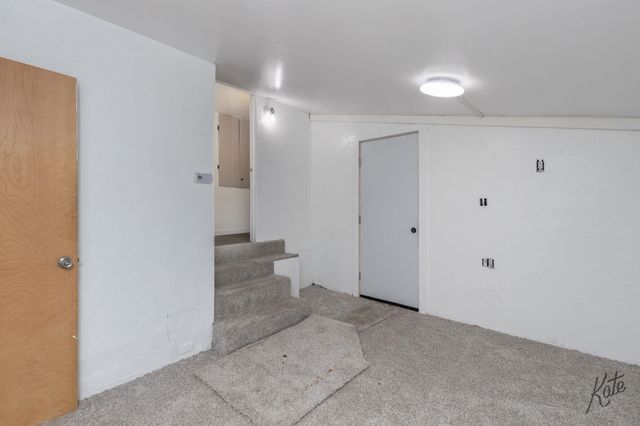 913 22ND AVENUE, Fairbanks, AK 99701