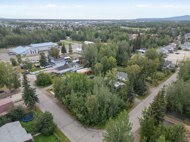 913 22ND AVENUE, Fairbanks, AK 99701