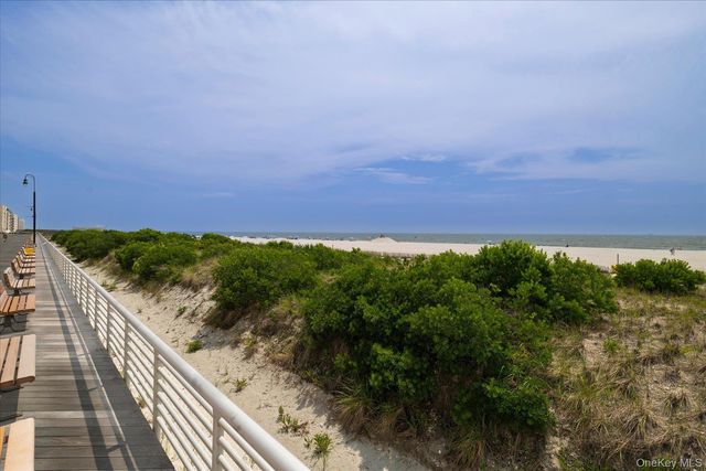 522 SHORE Road 5G, Long Beach, NY 11561