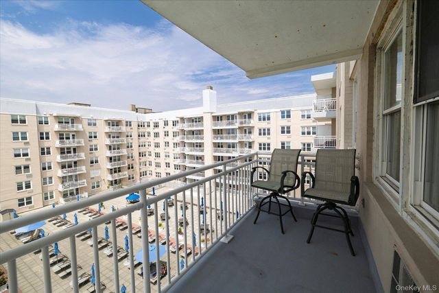 522 SHORE Road 5G, Long Beach, NY 11561