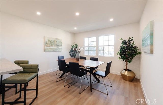 1044 W 252nd 4, Harbor City (los Angeles), CA 90710