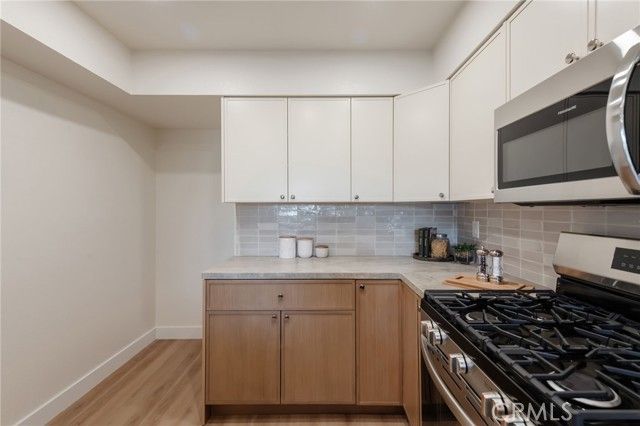 1044 W 252nd 4, Harbor City (los Angeles), CA 90710