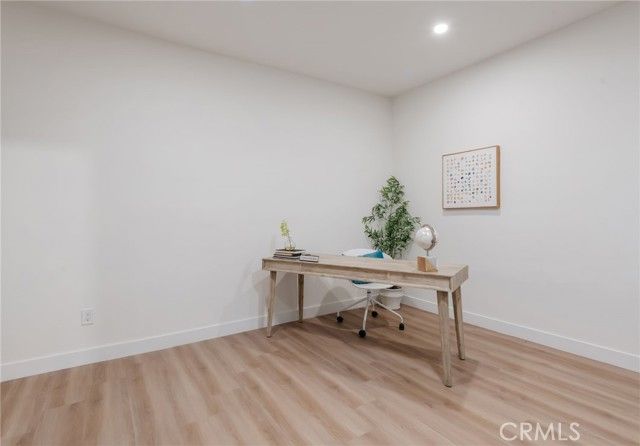 1044 W 252nd 4, Harbor City (los Angeles), CA 90710