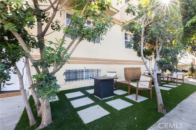 1044 W 252nd 4, Harbor City (los Angeles), CA 90710