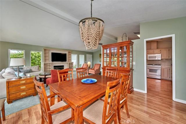 33540 Barcelona, Thousand Palms, CA 92276