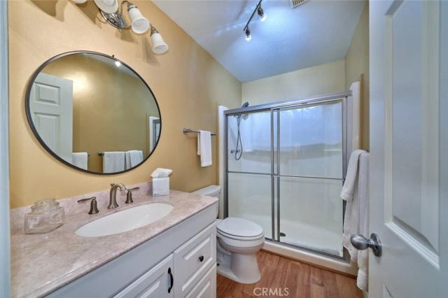 33540 Barcelona, Thousand Palms, CA 92276