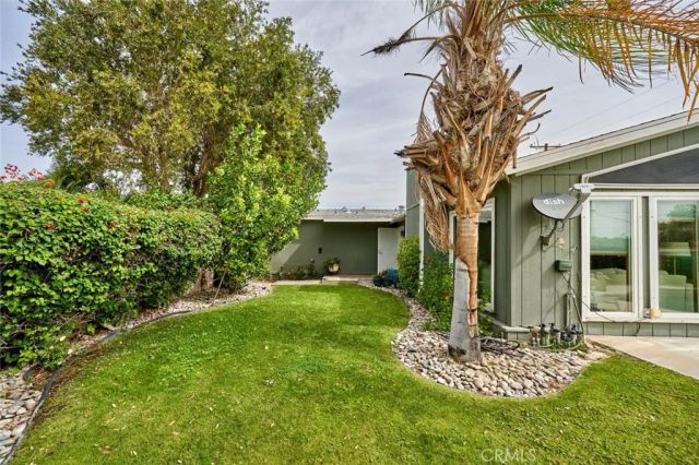 33540 Barcelona, Thousand Palms, CA 92276
