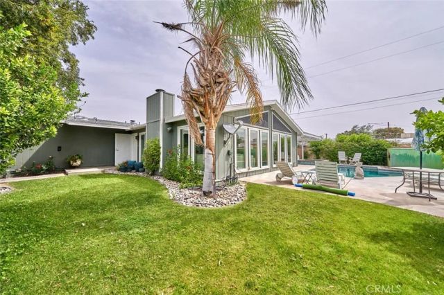 33540 Barcelona, Thousand Palms, CA 92276