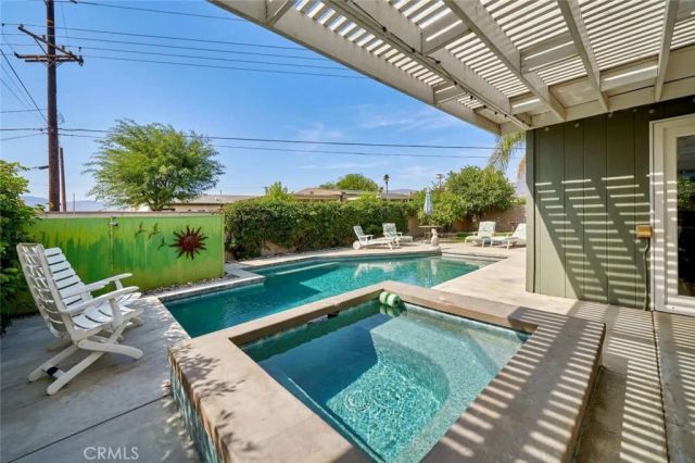 33540 Barcelona, Thousand Palms, CA 92276