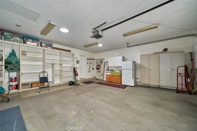 33540 Barcelona, Thousand Palms, CA 92276
