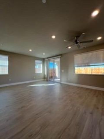 11517 S Lagarto Way, Rancho Cordova, CA 95742