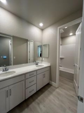 11517 S Lagarto Way, Rancho Cordova, CA 95742