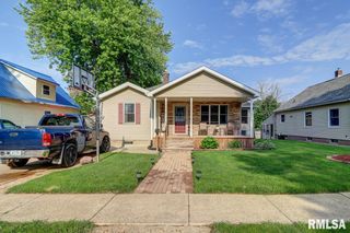 2410 BARKER Street, Clinton, IA 52732