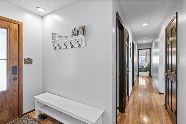 2166 S Shore Acres Road, Soddy Daisy, TN 37379