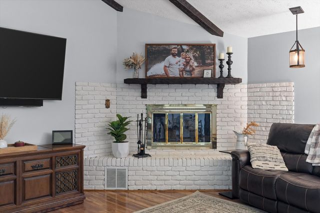 2166 S Shore Acres Road, Soddy Daisy, TN 37379