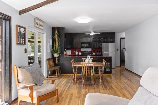 2166 S Shore Acres Road, Soddy Daisy, TN 37379